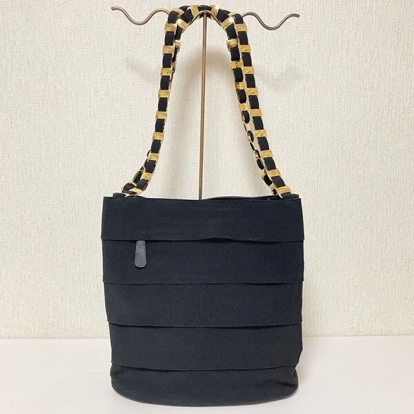 即決★Salvatore Ferragamo サルヴァトーレ フェラガモ ヴァラリボン ロゴ チェーン トートバッグ 肩掛けショルダーバッグ ブラック