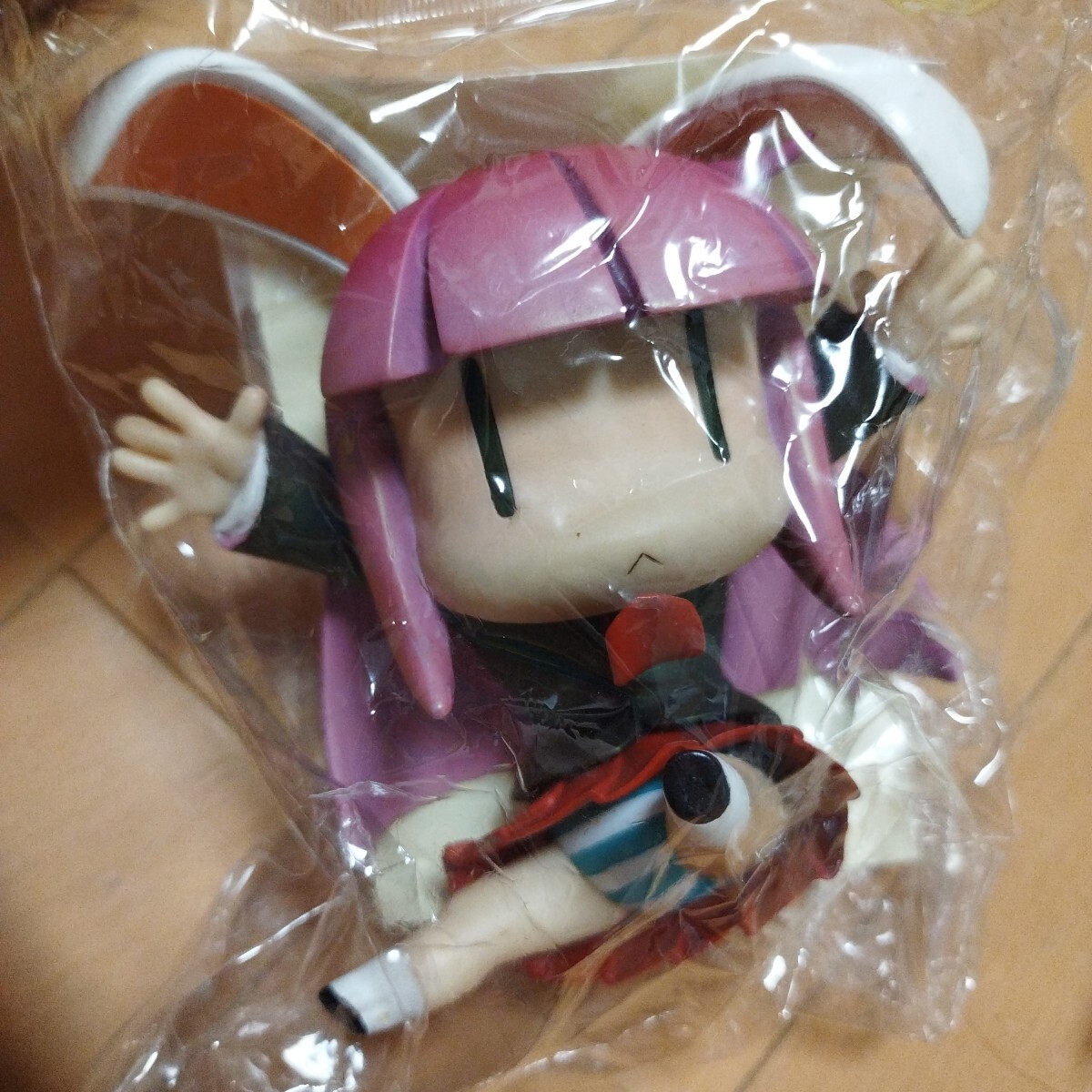 Amazon.co.jp: 東方ソフビシリーズ15 お目覚めゆかりん : Toys