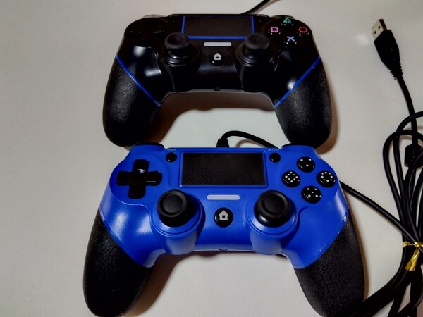 PS4 互換品 ワイヤード コントローラー 2個セット 振動 有線 ブラック ブルー