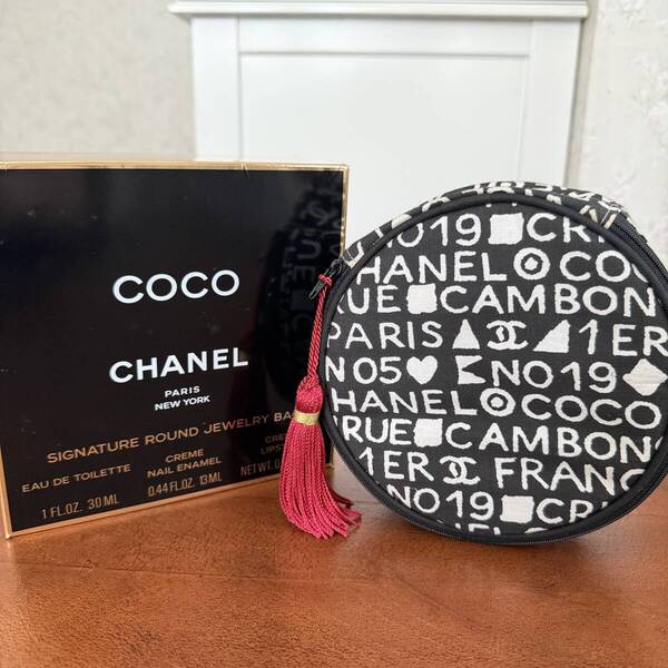 CHANEL シャネル ラウンドポーチ クリスタル ジュエリーバッグ 丸型 フリンジ付き ラウンドファスナー 元箱有り COCO CRISTALLE ノベルティ
