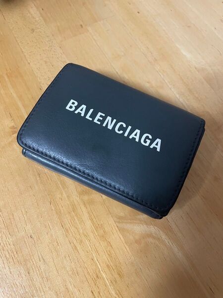 BALENCIAGA 三つ折り財布 ミニウォレット