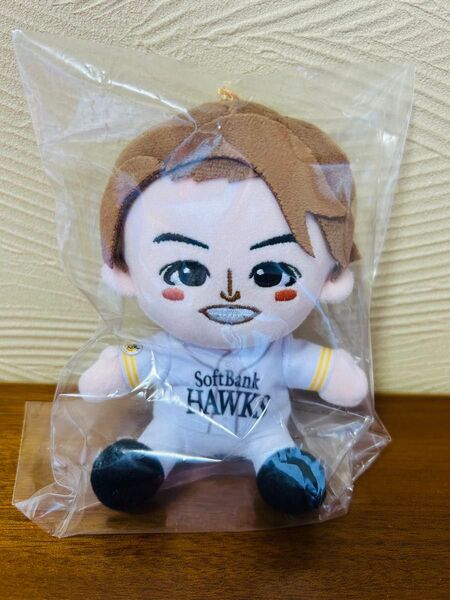 ソフトバンクホークス 周東 ぬいぐるみ ピンクフルデー 缶バッジ 若鷹ガチャ