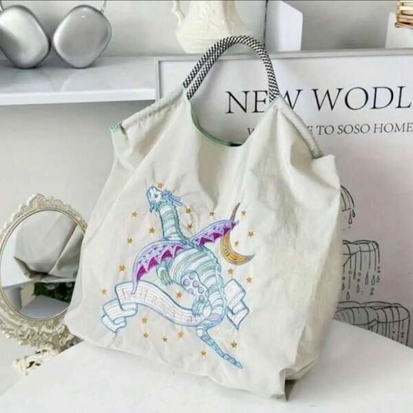 新品 刺繍 バッグ トートバッグ ハンドバッグ エコバッグ ナイロン 軽量 肩がけ