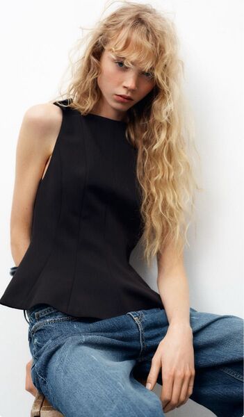 ZARA ぺプラムリボントップス