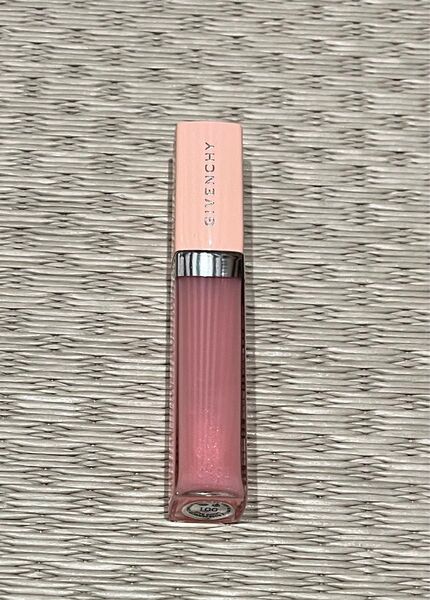 ジバンシイ ローズパーフェクトリキッド 001 3.5ml