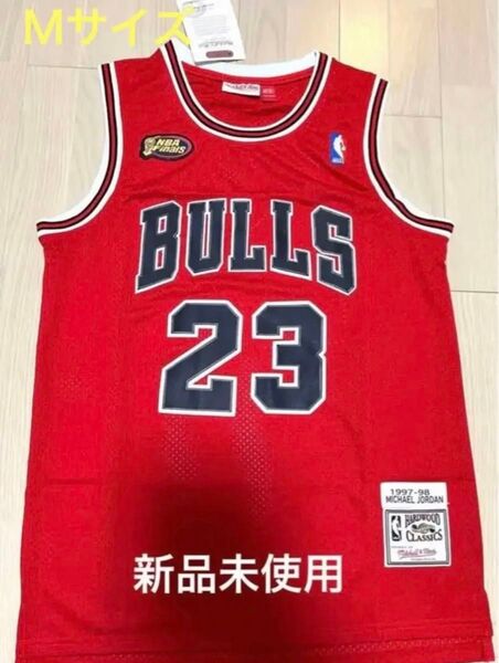 【NBA】ブルズ激レア人気マイケルジョーダン希少ゲームシャツ 赤 レッド 美品 Mサイズ