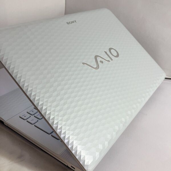 ジャンク扱い 14インチ SONY VAIO ノートPC SSD