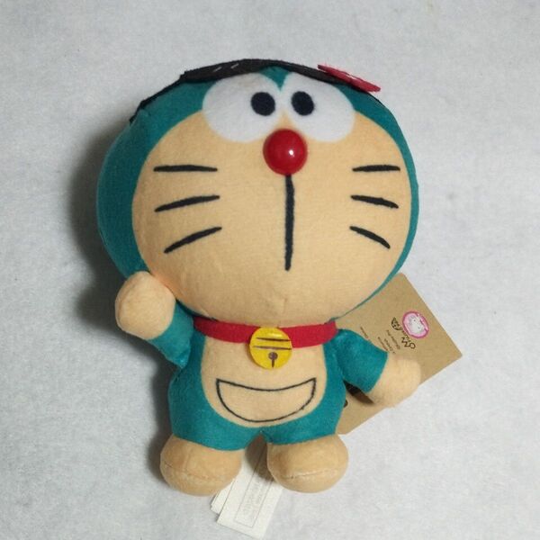 【希少】ハワイ限定 ドラえもん ぬいぐるみ 日焼け サングラス