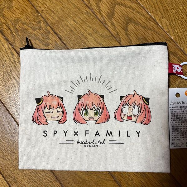 SPY×FAMILY bside label フラットポーチ アーニャ