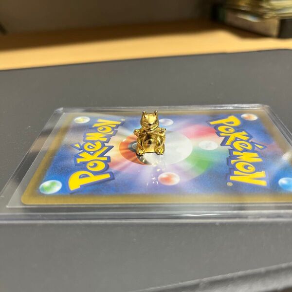 ポケモン ミュウツー ゴールドフィギュア