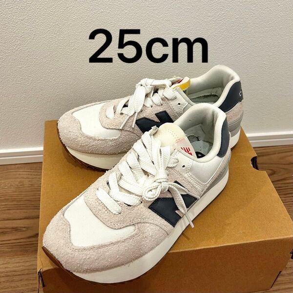 【最終値下げです】New Balance WL574ZQA ニューバランス 厚底 25cm ライトグレー スニーカー スエード