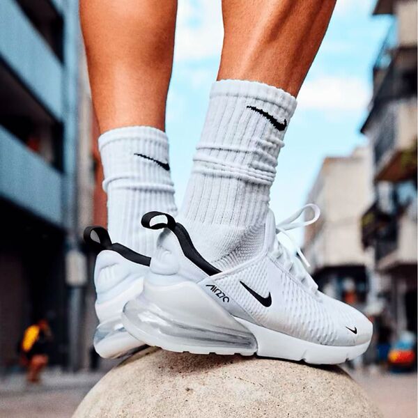 《美品》nike air max 270 28cm ナイキエアマックス スニーカー ホワイト