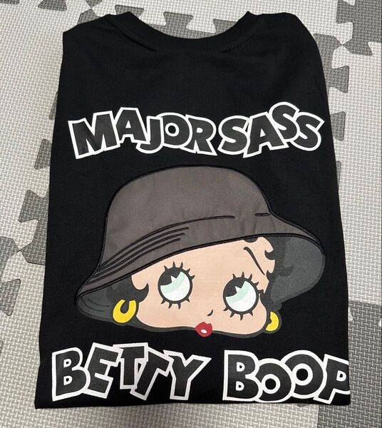 【新品】Betty Boop ベティちゃん 半袖Tシャツ 95周年 ブラック オーバーサイズ バックプリント