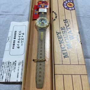 ミッキーマウス ラバー腕時計