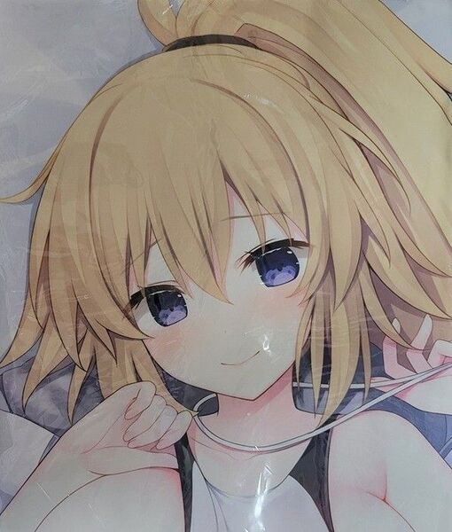 みこ ジャンヌ・ダルク 抱き枕 Royalみるく FGO