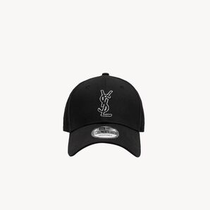 YSLの9FORTYモデルのブラックキャップ