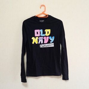 Old Navy 長袖Tシャツ