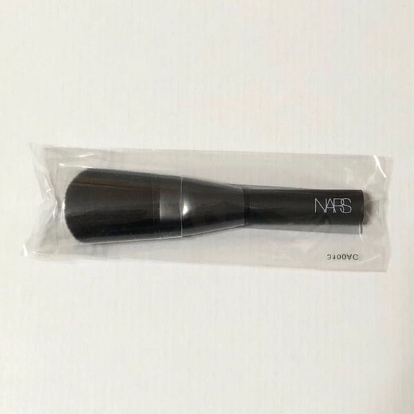 ナーズ NARS ブラッシュブラシ 非売品 特製サイズ ノベルティ