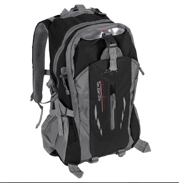 大容量 登山用 リュック アウトドア バックパック 黒 ブラック 軽量 レジャー 防災バック