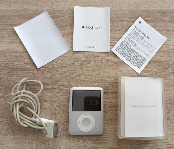 iPod nano 4GB silver 第3世代