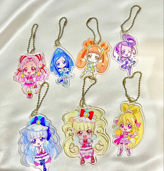 プリキュア アクリルキーホルダー 7個セット ハグっと・ドキドキプリキュア