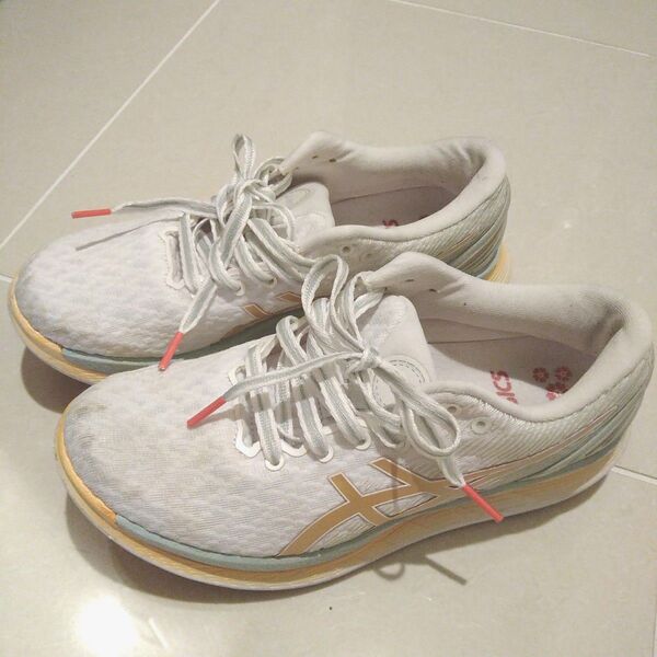 asics アシックス グライドライド2 レディース スニーカー シューズ 24cm ホワイトシャンパン