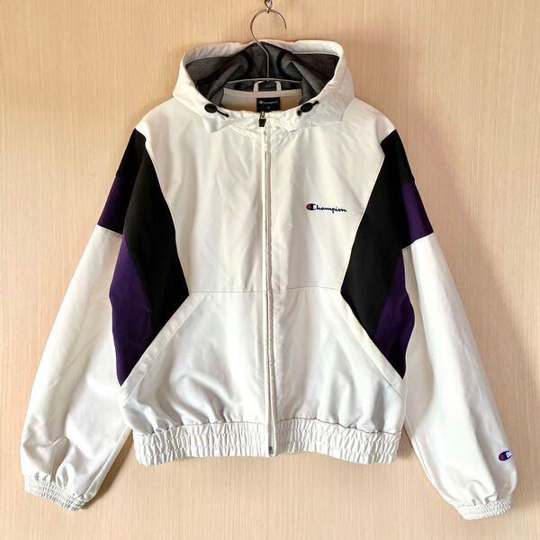 Champion チャンピオン フード付きトレーニングウェア レディース M 撥水素材 ホワイト×パープル 短丈