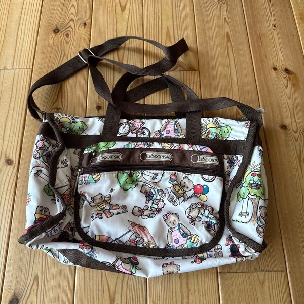 レスポートサック クマ ベア柄 ショルダーバッグ LeSportsac ナイロン 軽量