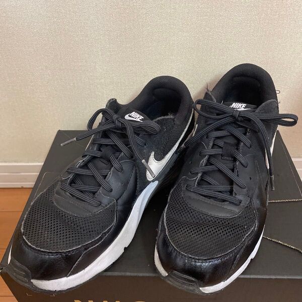 NIKE AIR MAX エアマックス ブラック 28cm 美品 ナイキ 黒 スニーカー ブラック