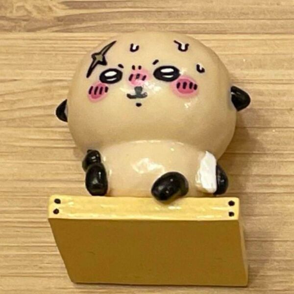 ちいかわ びっくらたまご サウナとアイス シークレット ラッコ キャラクターマスコット ミニフィギュア ソフビ
