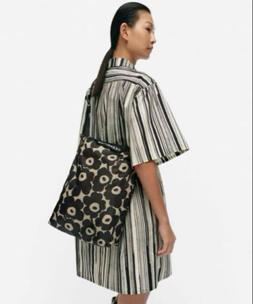 【新品未使用】マリメッコウニッコmarimekko Unikkoショルダーバッグ