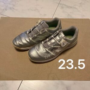 ニューバランスゴルフ 23.5