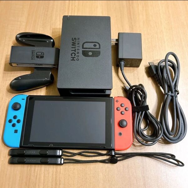 【美品】任天堂switch本体セット 任天堂 ニンテンドースイッチ