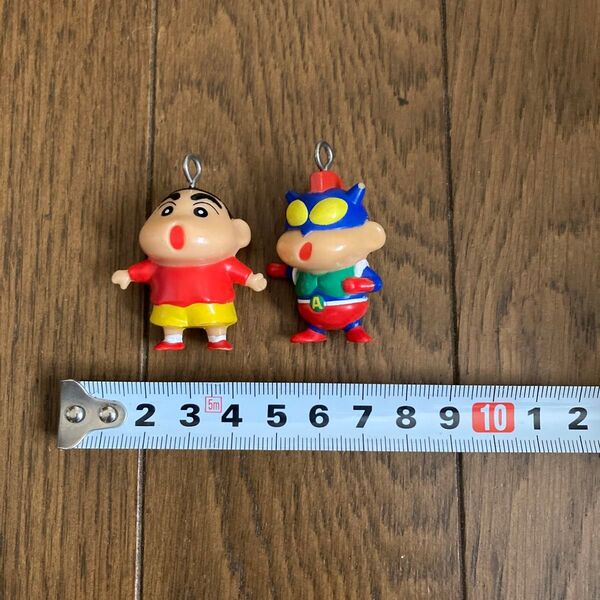 クレヨンしんちゃん キーホルダー フィギュア アクション仮面