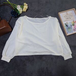 GU ジーユー カットソー Tシャツ 長袖(M)ホワイト 重ね着 ボートネック 綿混合