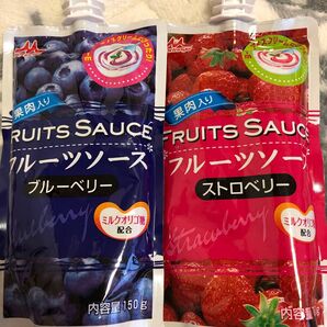 森永乳業 ヨーグルト用フルーツソース ブルーベリー 150g ストロベリーソース