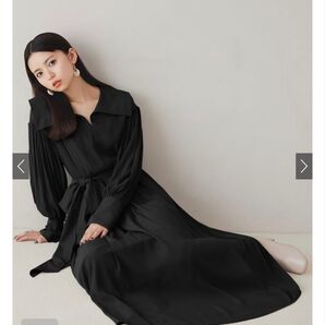 GRL完売品*新品タグ付き*リボンベルト付きビッグカラーフレアワンピース ブラック