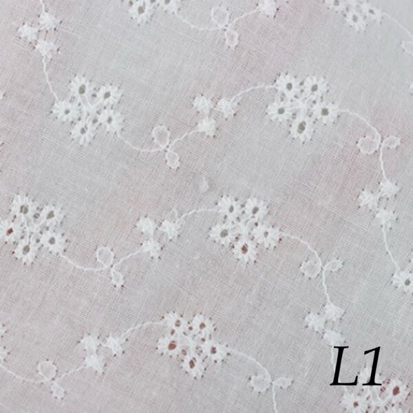 L1 コットン生地 綿100% 花柄刺繍 レース生地 ホワイト 幅1.35m 長さ1m 幅広 輸入生地 ハンドメイド