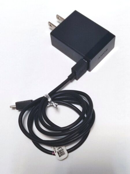 ソニーモバイル ACアダプタ05 EP880 5V 1500mA AC-0400-JP Xperia 充電器 電源アダプター