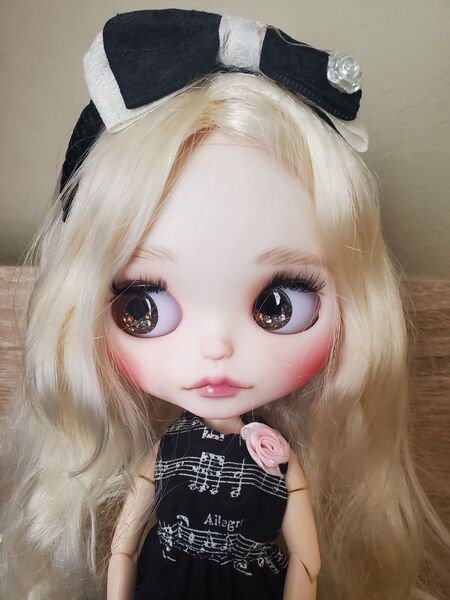 アウトフィット付き カスタムドール アイシードール オープンマウス