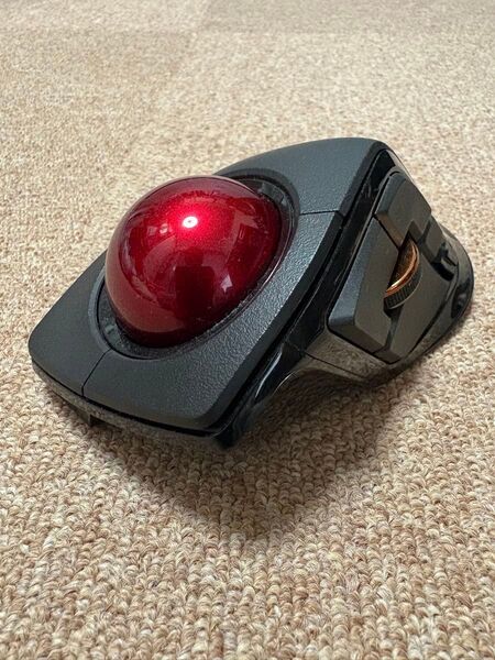 ELECOMワイヤレストラックボールマウス DEFT PRO