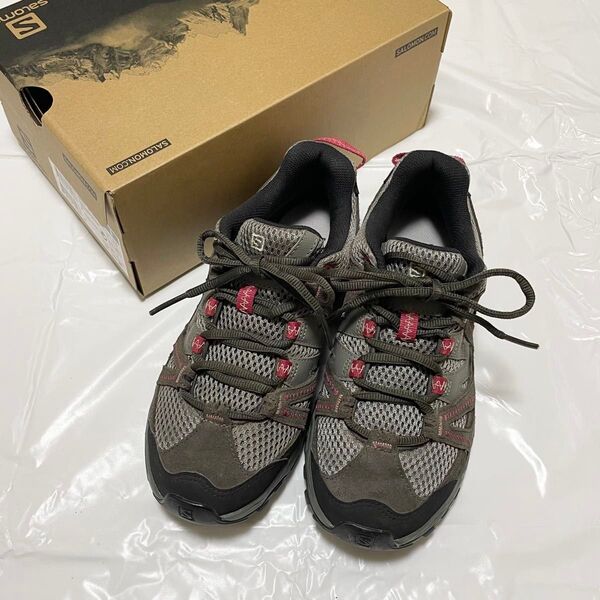 Salomon トレッキングシューズ 24㎝
