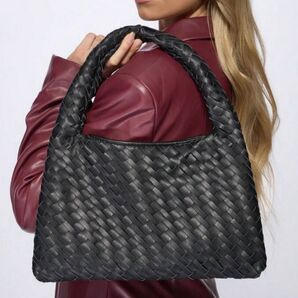 MISSGUIDED ケーブルニット フェイクレザーハンドバッグ