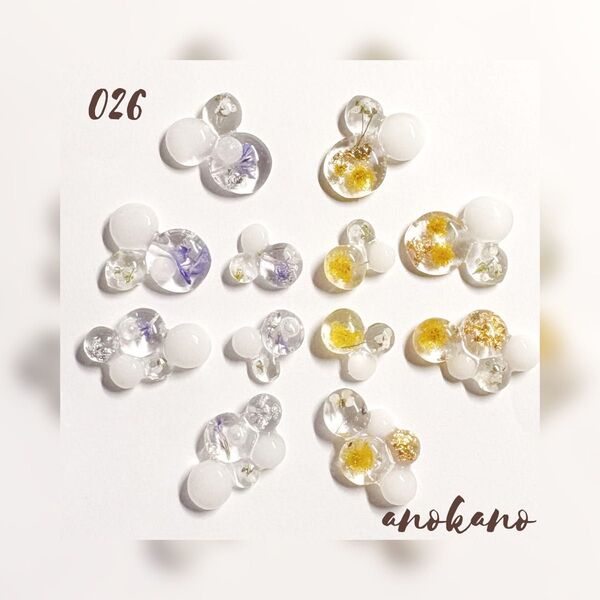 *026 ハンドメイド ハンドメイドパーツ チャーム レジン レジンパーツ カボション 押し花 ドライフラワー 素材