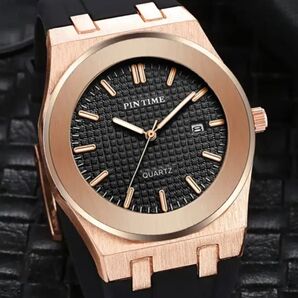 新品 PINTIME ラウンドオマージュウォッチ ラバーストラップ メンズ腕時計 ブラック&ゴールド