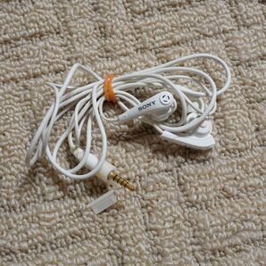 SONY ウォークマン用 有線 ノイズキャンセルイヤホン MDR-NC31 ホワイト (#1) ※比較的にきれい