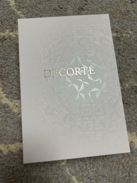 【新品未開封】デコルテ DECORTE バスエッセンス メンバーシップギフト2025 ゴールド