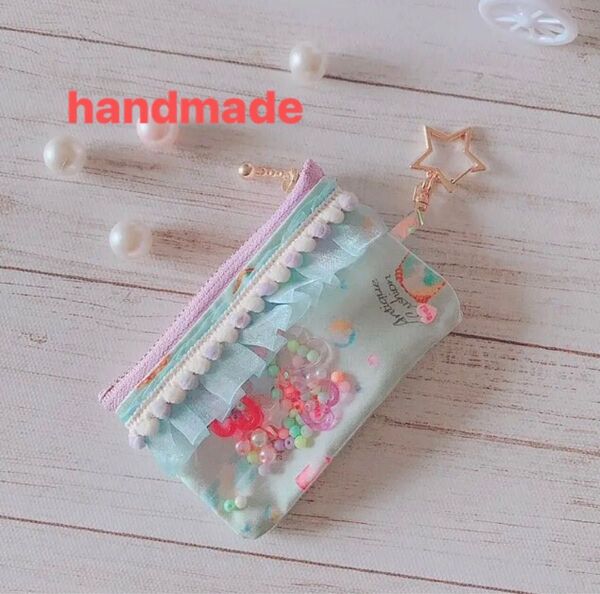 新品未使用*シャカシャカリールキーケース*鍵*ポーチ*handmade