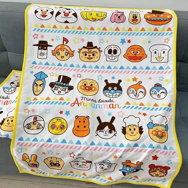 新品!アンパンマン、タオルケット、バスタオル、プールタオル、保育園お昼寝布団など
