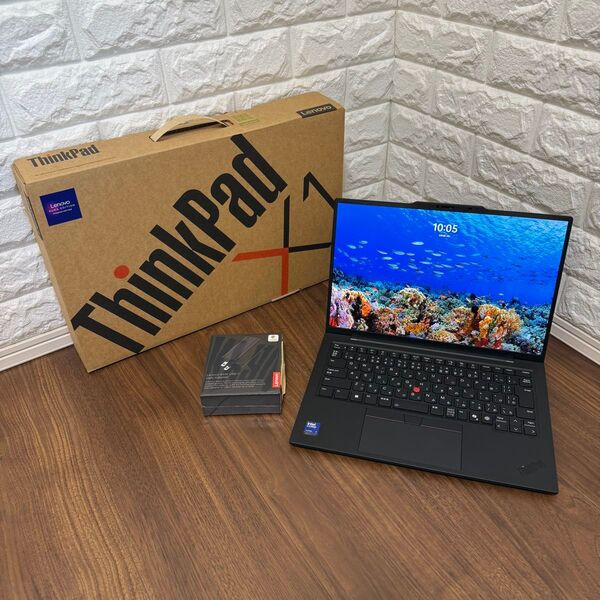 Lenovo ThinkPad X1 Carbon 13 Aura Edition Core Ultra7 258V 32GB